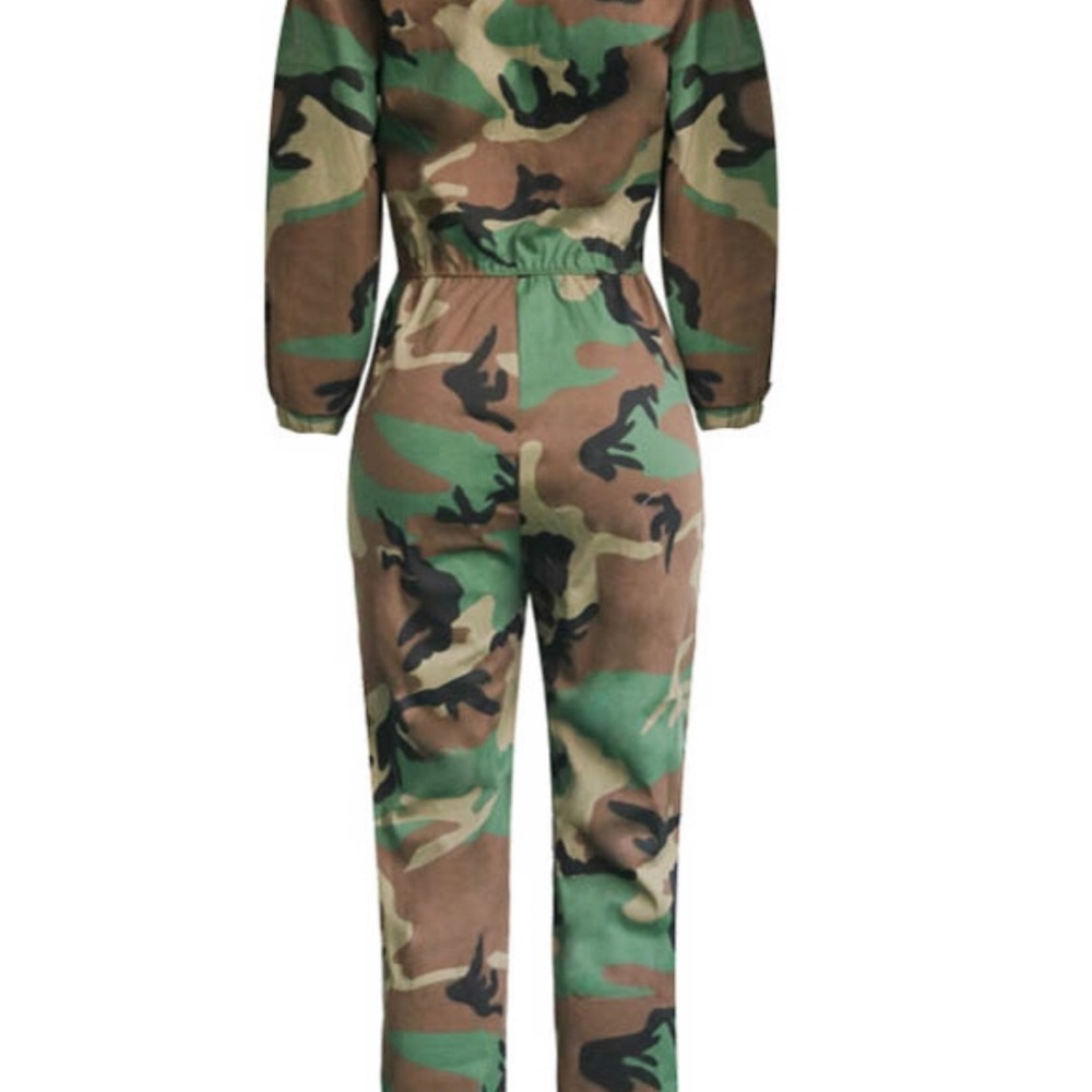 Camouflage jumper